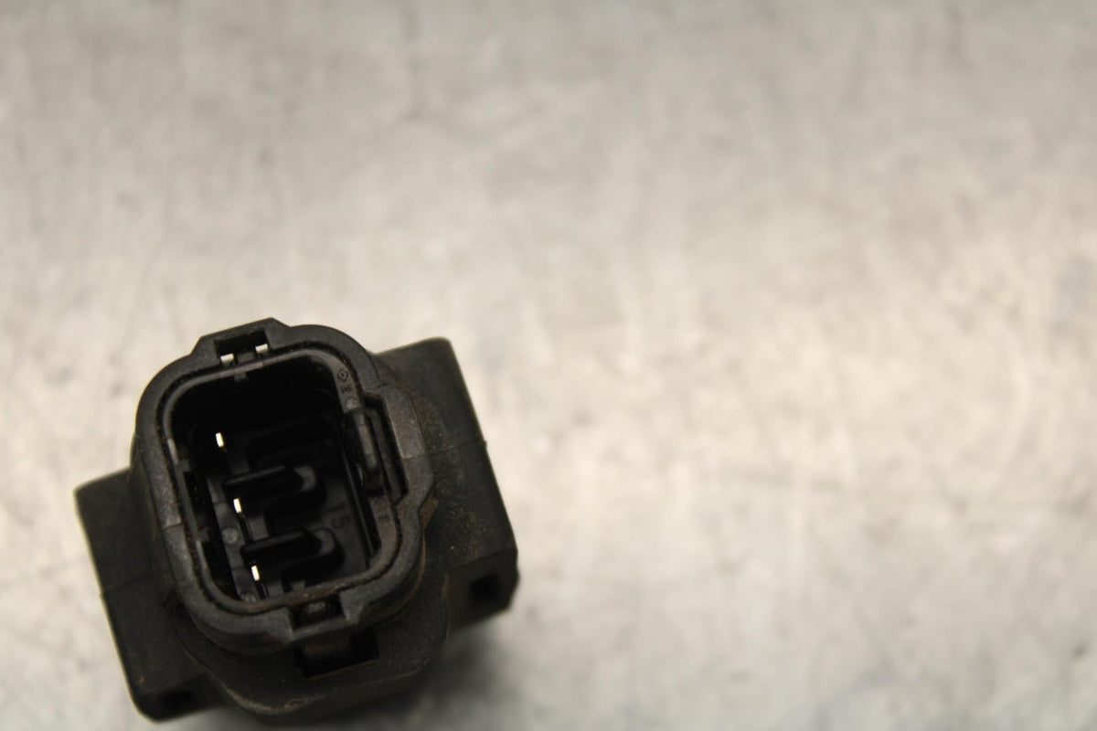 09-16 SUZUKI GSXR1000 TIP OVER BANK ANGLE CRASH SENSOR SWITCH  BB642
