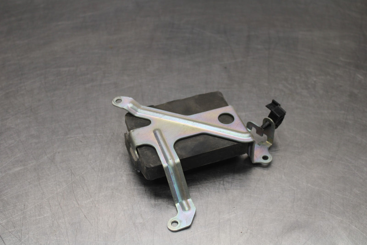 08 KAWASAKI ZX6R RELAY ASSEMBLY FUSE BOX BB896