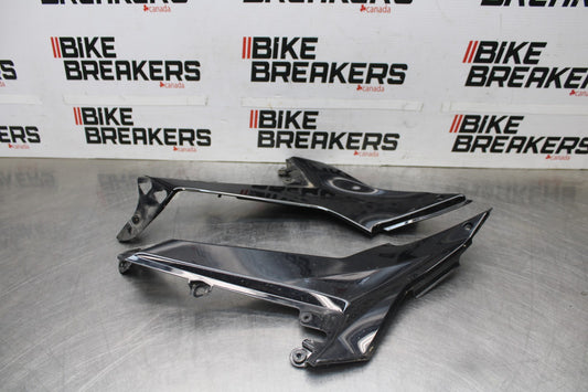 23 KAWASAKI NINJA 650 EX650 RIGHT LEFT FRONT SIDE SEAT PANELS TRIMS COWL BB920