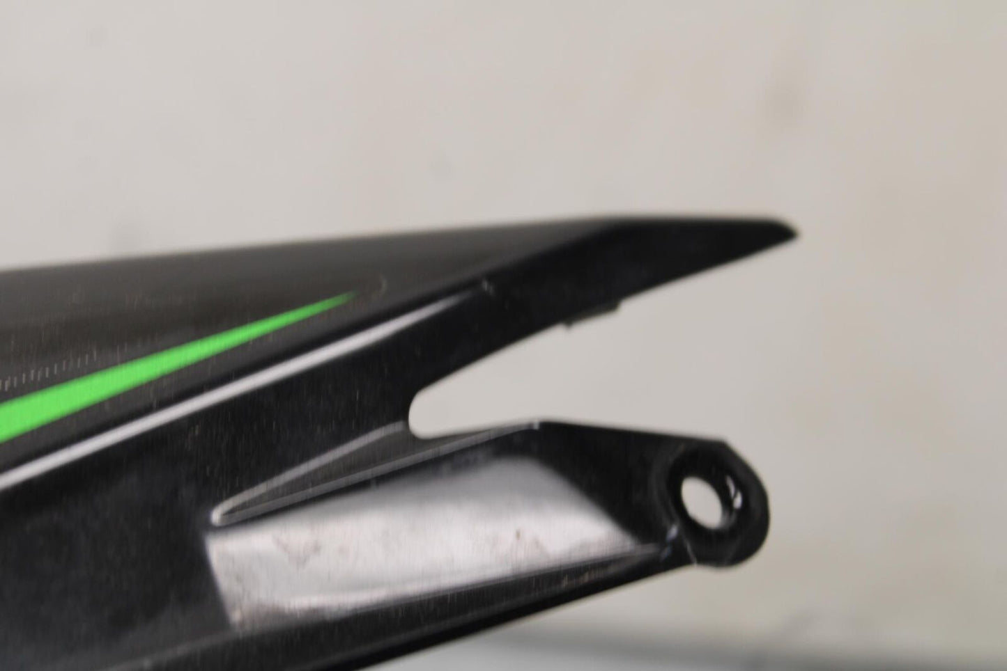 15-16 KAWASAKI EX300 RIGHT FRONT SIDE SEAT SADDLE PANEL TRIM COWL FAIRING BB635