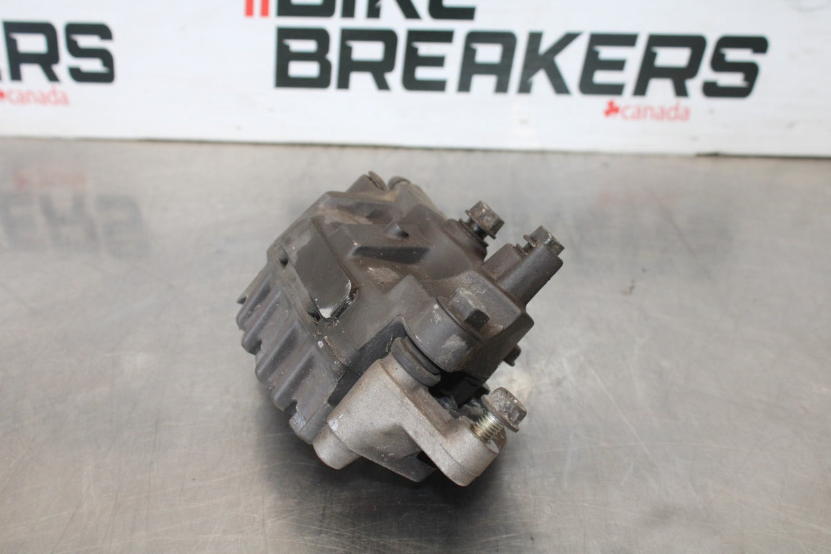 06-07 HONDA INTERCEPTOR 800 VFR800 REAR BACK BRAKE CALIPER BB917