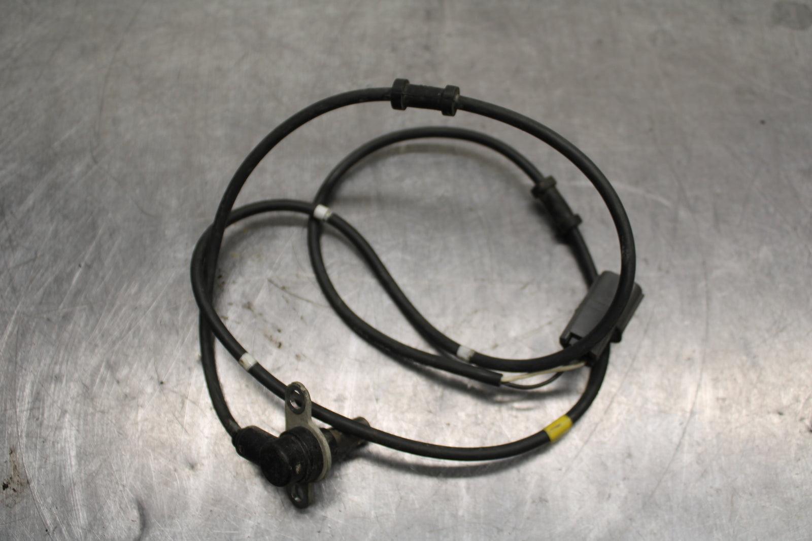 13-16 SUZUKI BANDIT 1250S ABS FRONT ABS BRAKE SENSOR & RING BB134