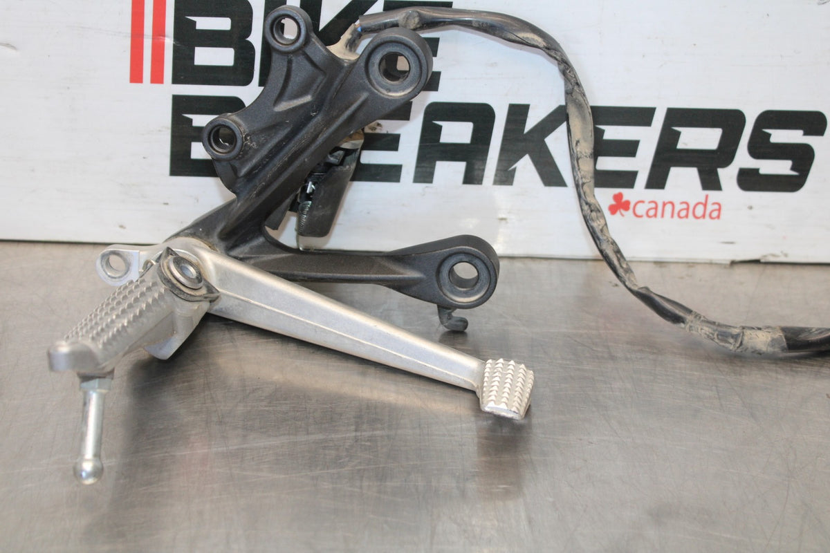 24 KAWASAKI NINJA ZX6R ZX636 ABS 40TH ANNIVERSARY RIGHT REARSET REAR SET BB911