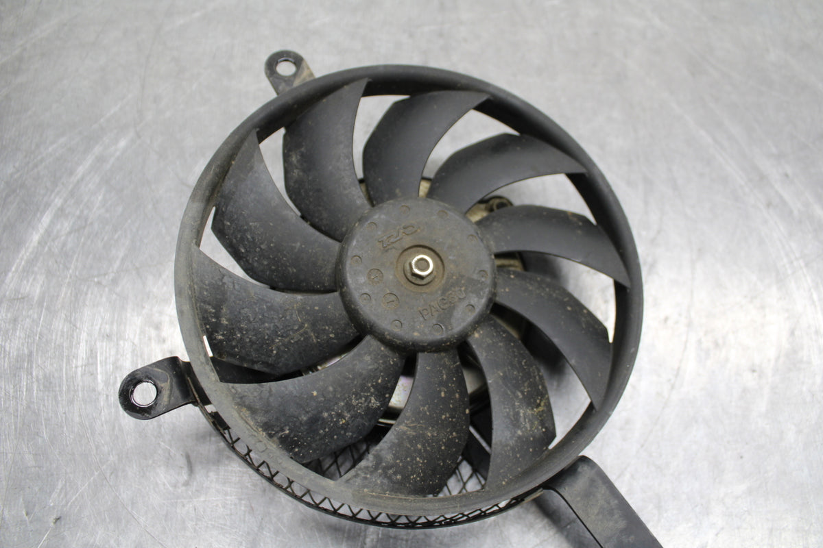 08-10 SUZUKI GSXR 600 ENGINE RADIATOR COOLING FAN BB132