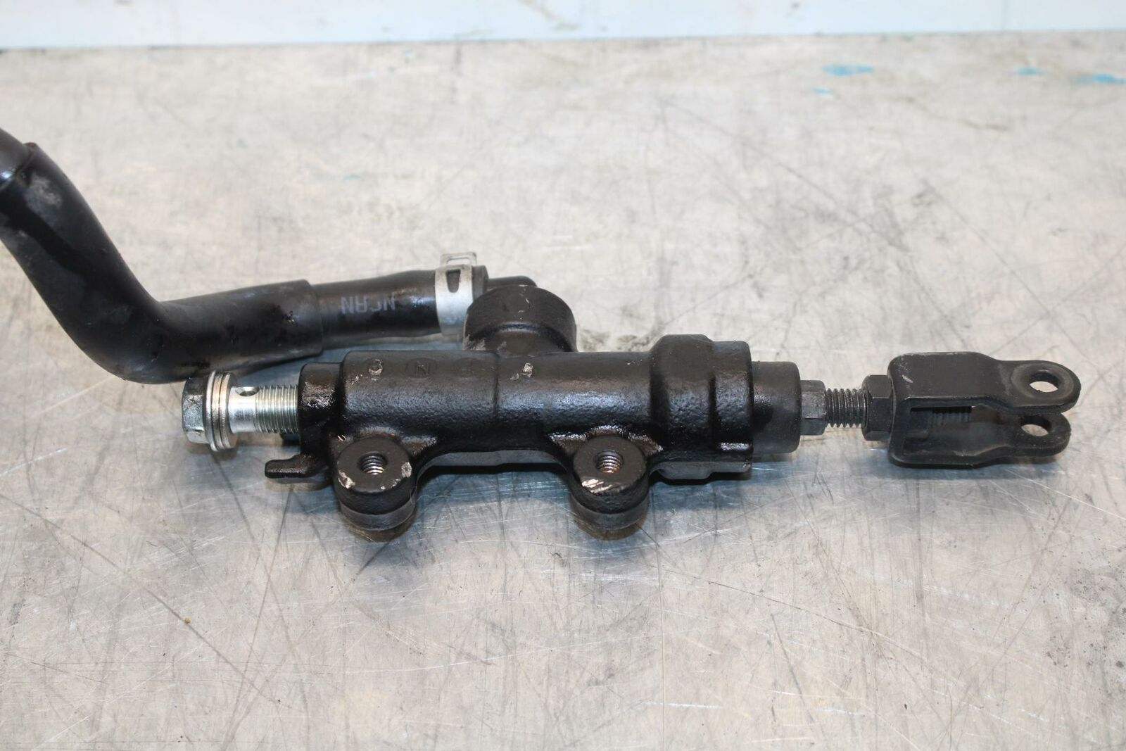 15-21 SUZUKI GSXR600 REAR BACK BRAKE MASTER CYLINDER W RESERVOIR BB418
