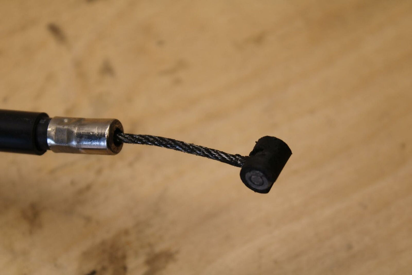 18-21 YAMAHA XSR700 CHOKE CABLE LINE BB323