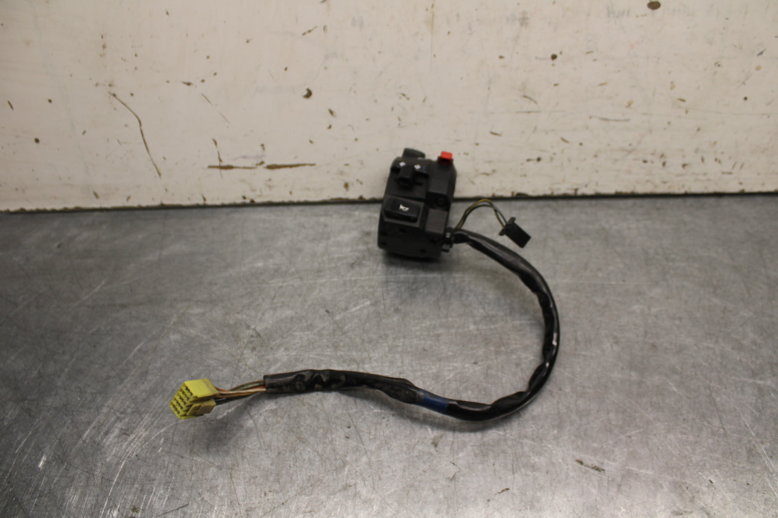 06-07 SUZUKI GSXR750 LEFT CLIP ON HANDLE HORN SIGNALS SWITCH SWITCHES BB670