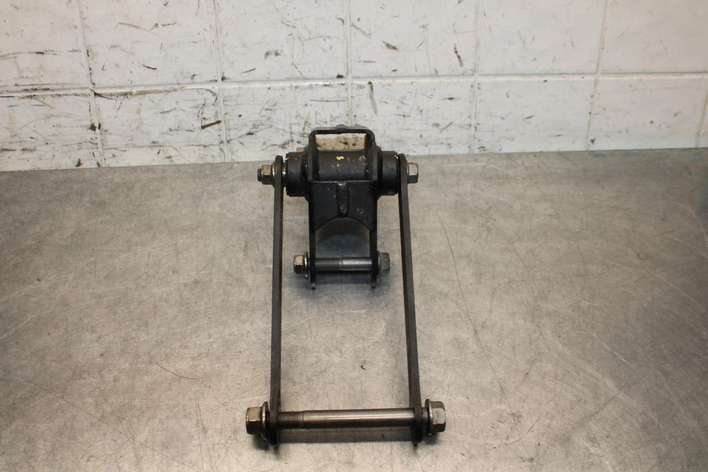 19-22 KAWASAKI Z400 REAR DOGBONE SHOCK LINKAGE LINK BB70