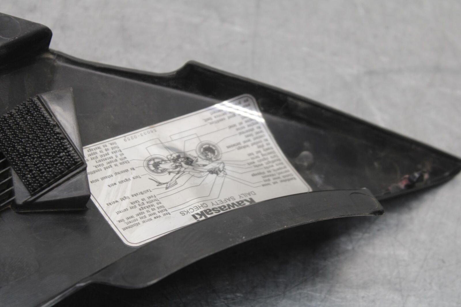 09-12 KAWASAKI NINJA ZX6R RIGHT LEFT FRAME MID SIDE COVERS COWLS PANELS BB640