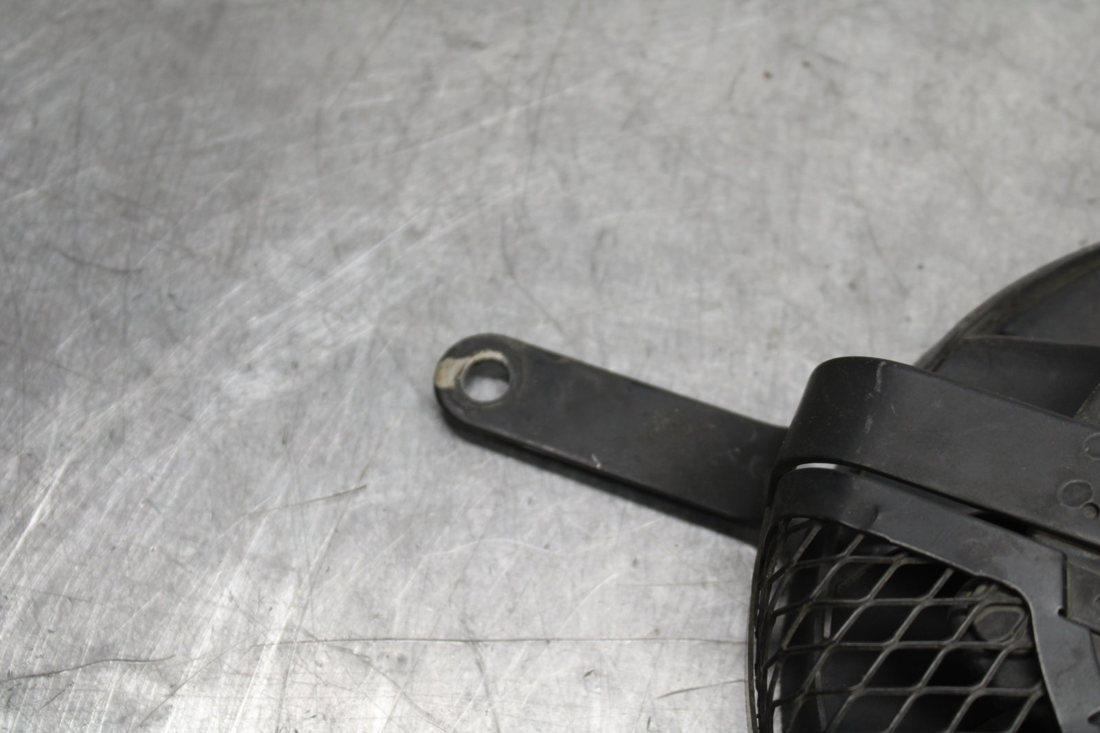 08-10 SUZUKI GSXR 600 ENGINE RADIATOR COOLING FAN BB116