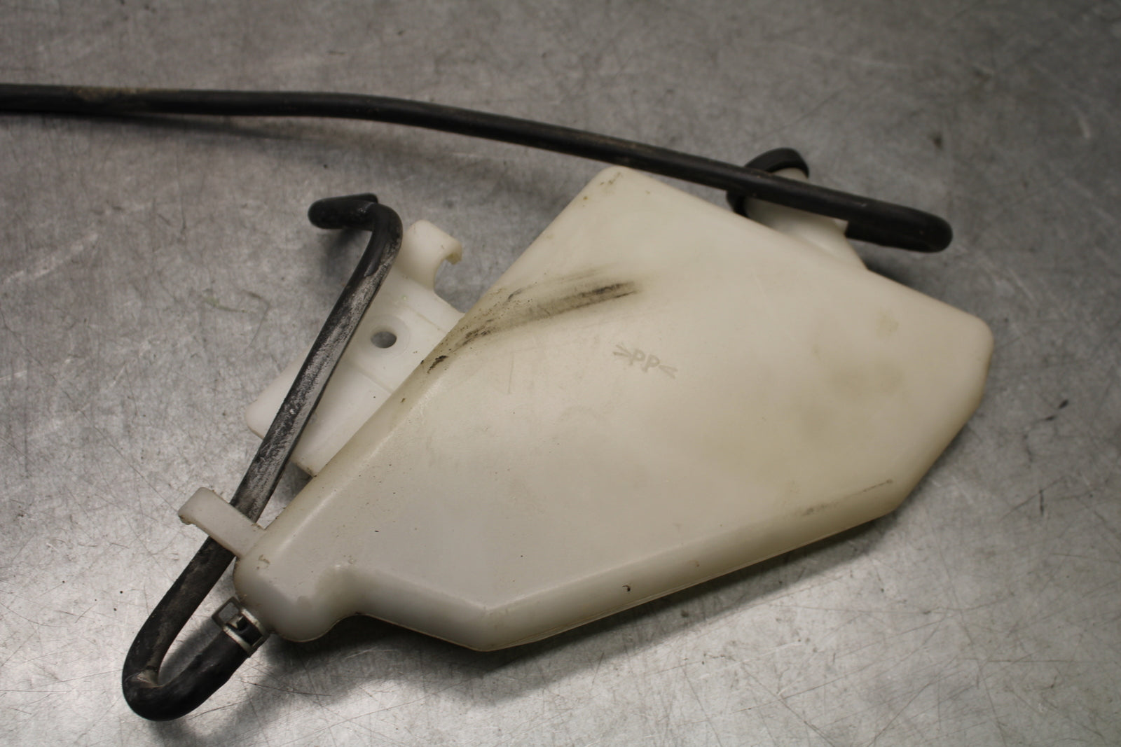 05-06 SUZUKI GSXR1000 COOLANT WATER TANK RESERVOIR BOTTLE 17910-41G00 BB663