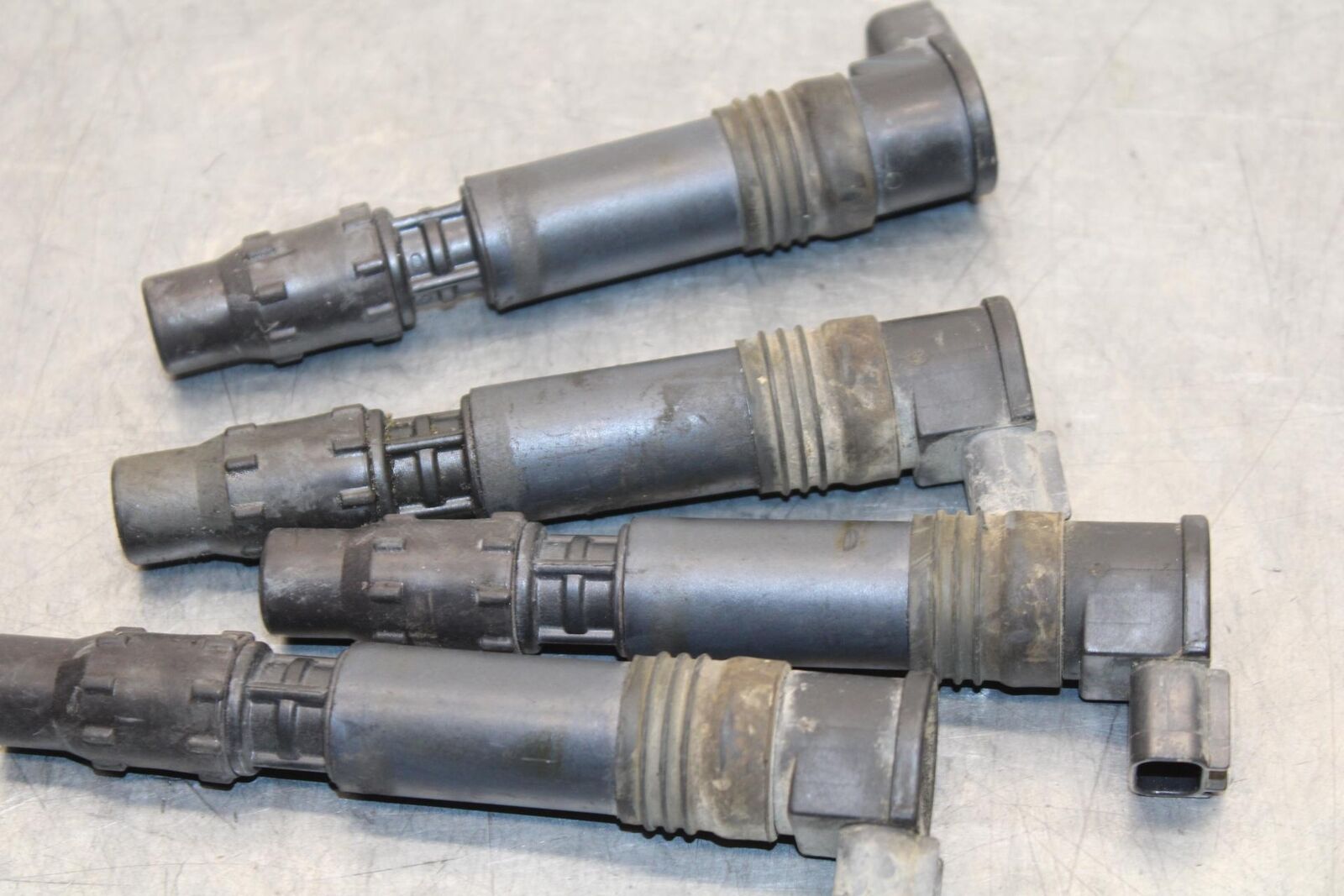 2006 Honda CBR600F4i IGNITION COILS COIL SPARK PLUG CAPS 30700-MBW-611 BB567