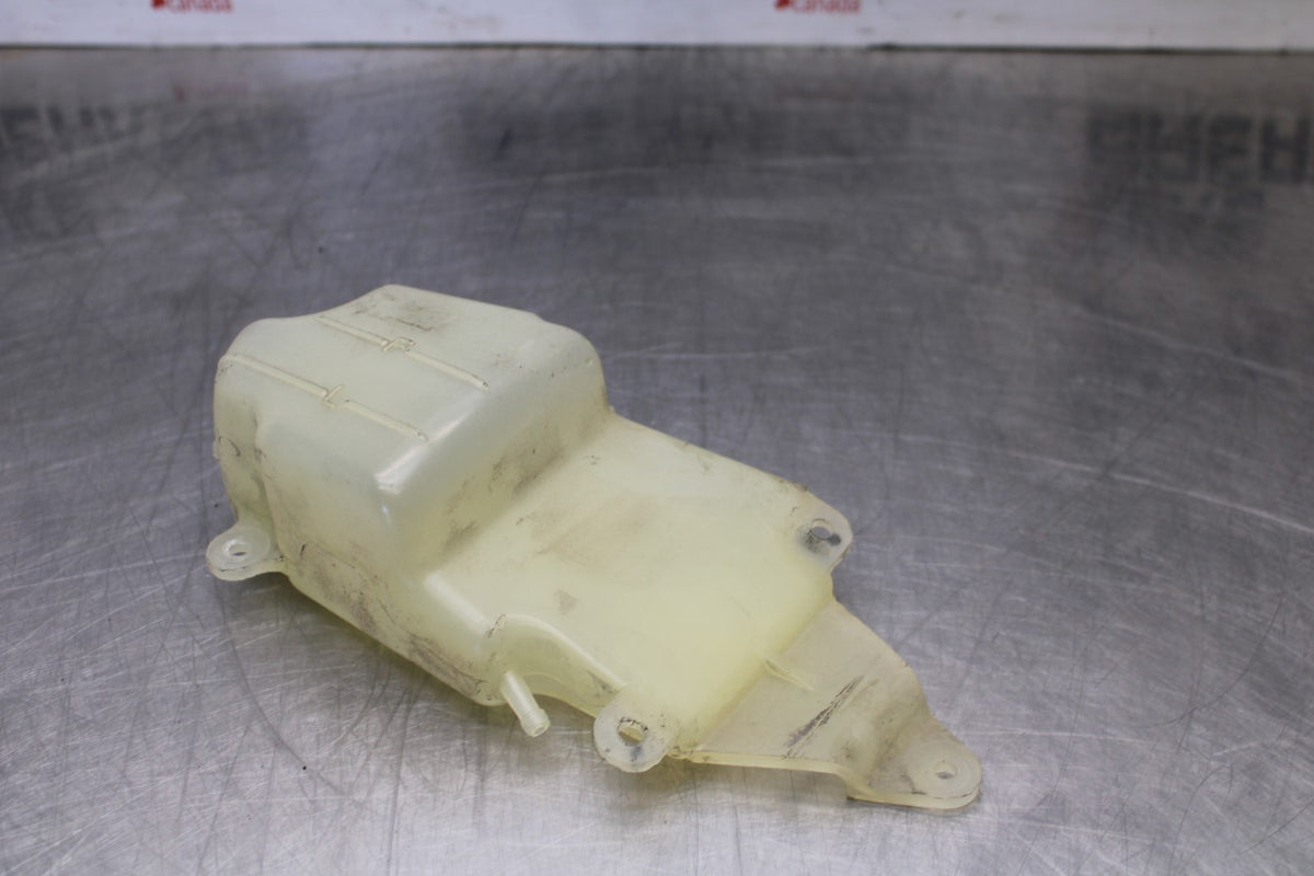 08 KAWASAKI VULCAN 1600 VN1600D NOMAD COOLANT WATER TANK RESERVOIR BOTTLE BB904