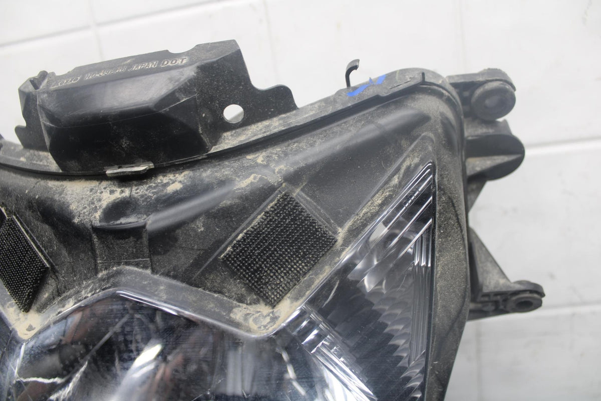 15-21 SUZUKI GSXR600 FRONT HEADLIGHT HEAD LIGHT LAMP BB460