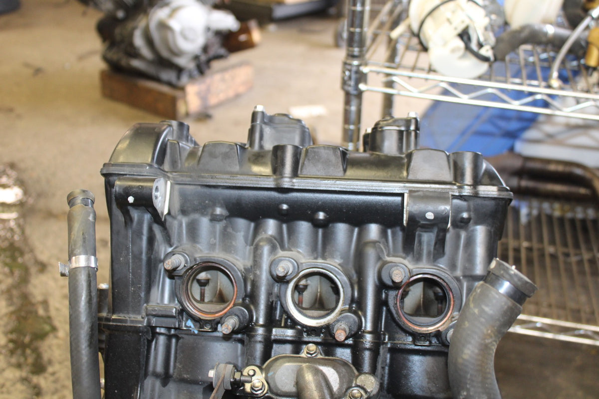 12 TRIUMPH STREET TRIPLE R ENGINE MOTOR BB914