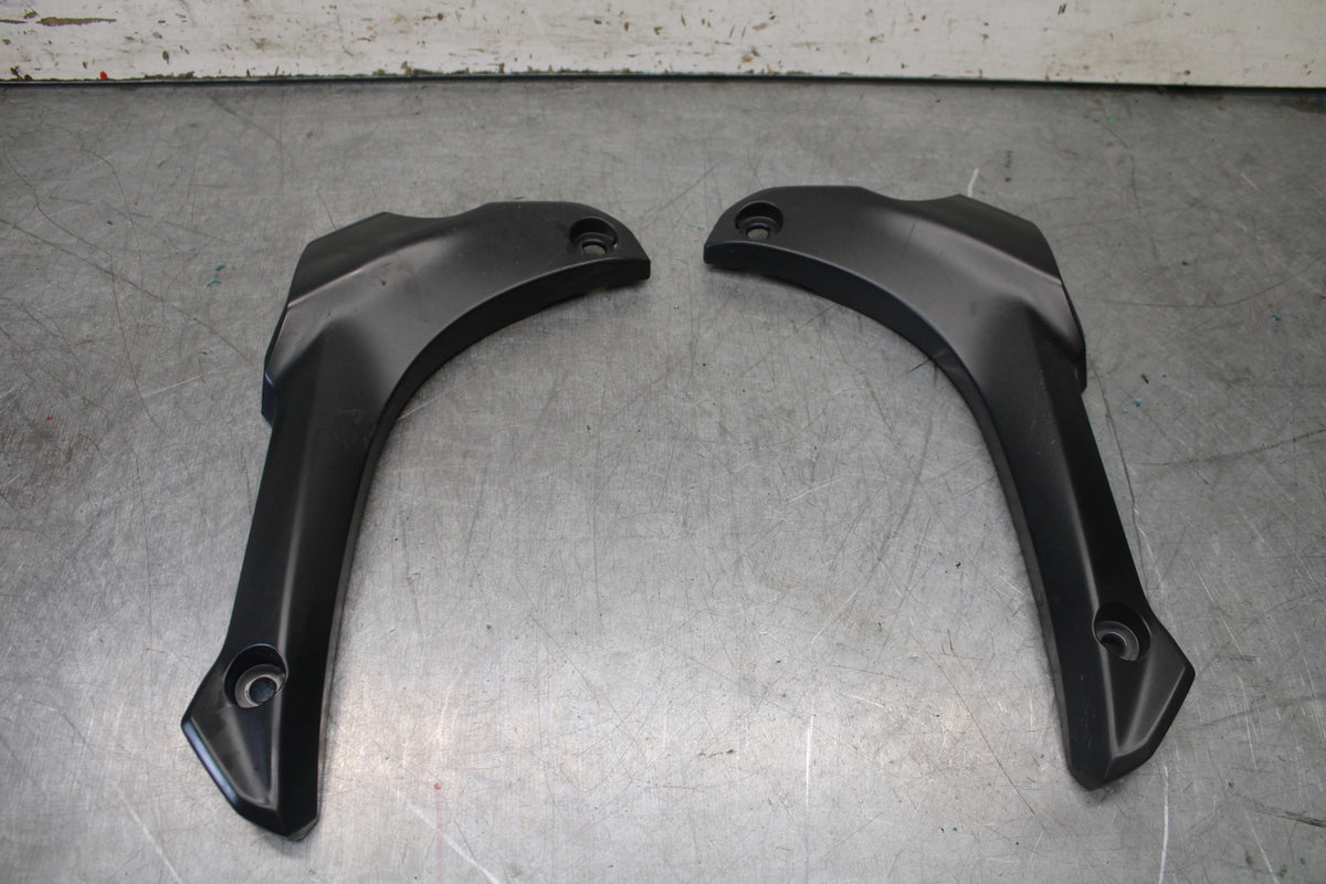 17-24 SUZUKI SV650 RIGHT LEFT FRAME MID SIDE COVERS COWLS PANELS TRIM BB706