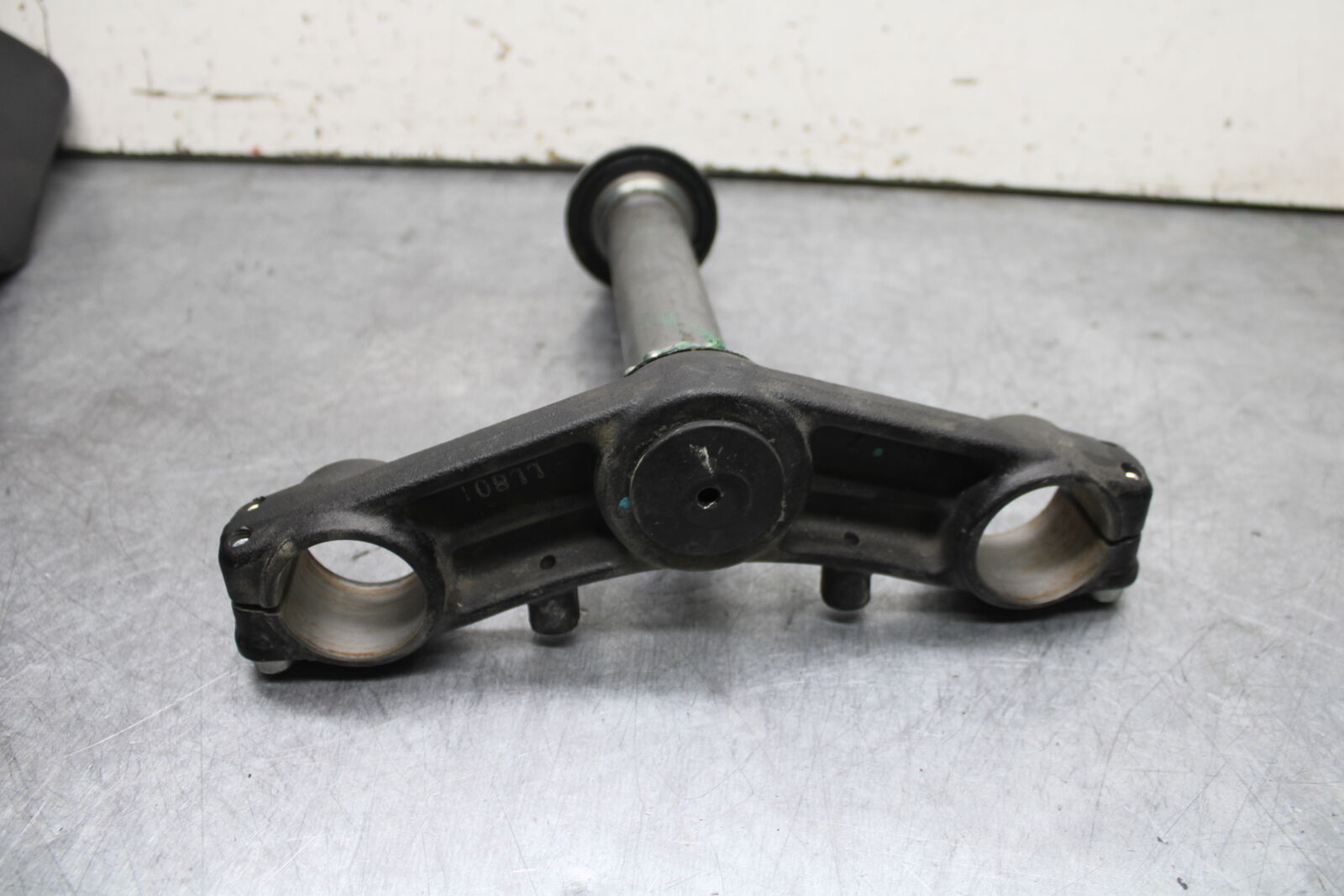 18-24 KAWASAKI NINJA 650 FRONT FORKS CLAMP LOWER TRIPLE TREE STEM BB725