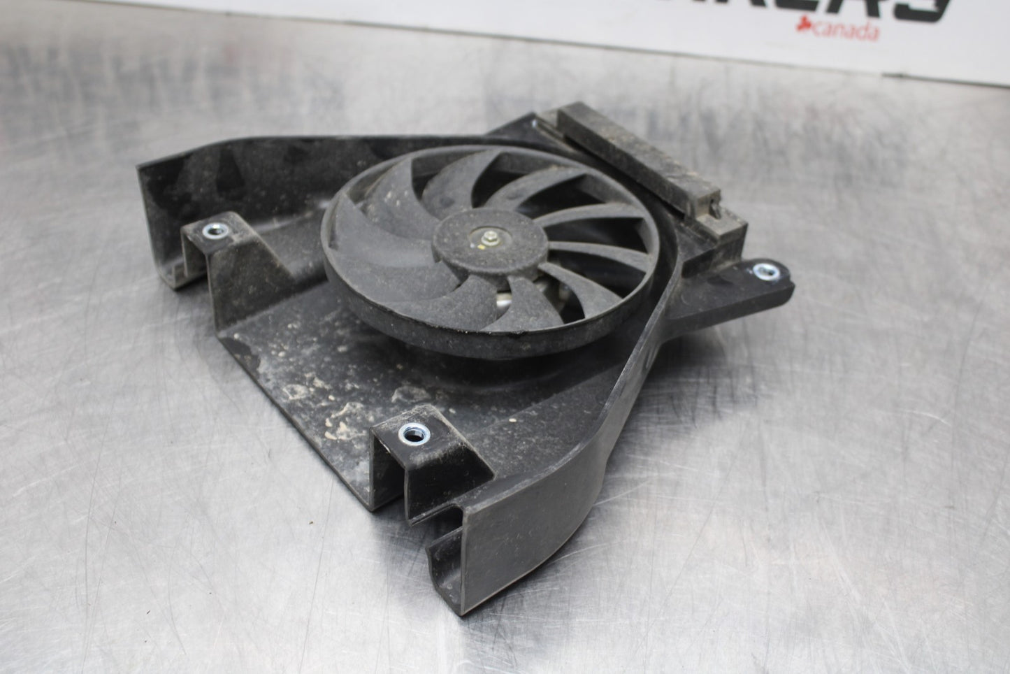 13-17 KAWASAKI NINJA 300 EX300 ABS ENGINE RADIATOR COOLING FAN BB187