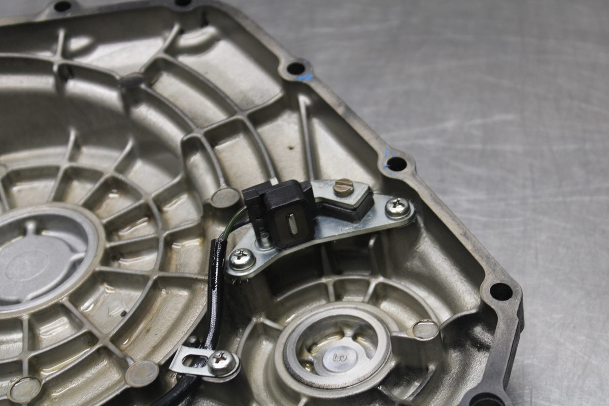 11-24 SUZUKI GSXR750 CLUTCH SIDE ENGINE MOTOR COVER BB879