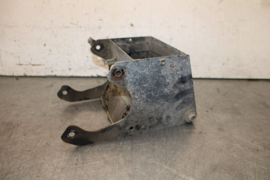 87-03 SUZUKI INTRUDER 1400 VS1400GLP BATTERY TRAY BOX HOLDER BB702
