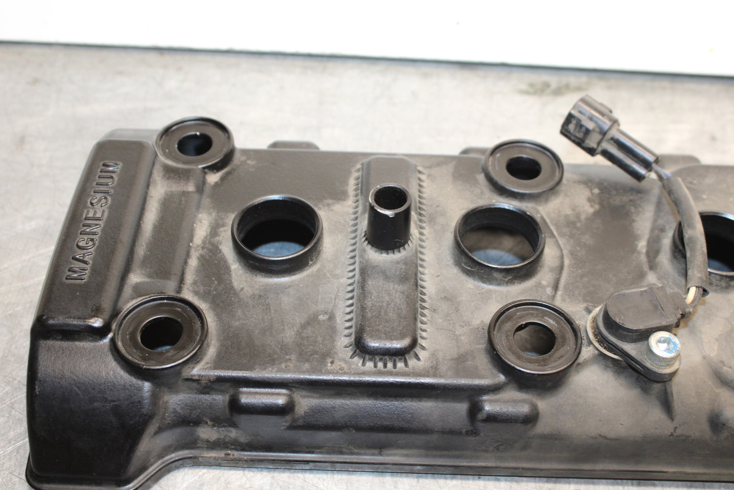 08-10 SUZUKI GSXR750 ENGINE TOP END CYLINDER HEAD COVER BB119