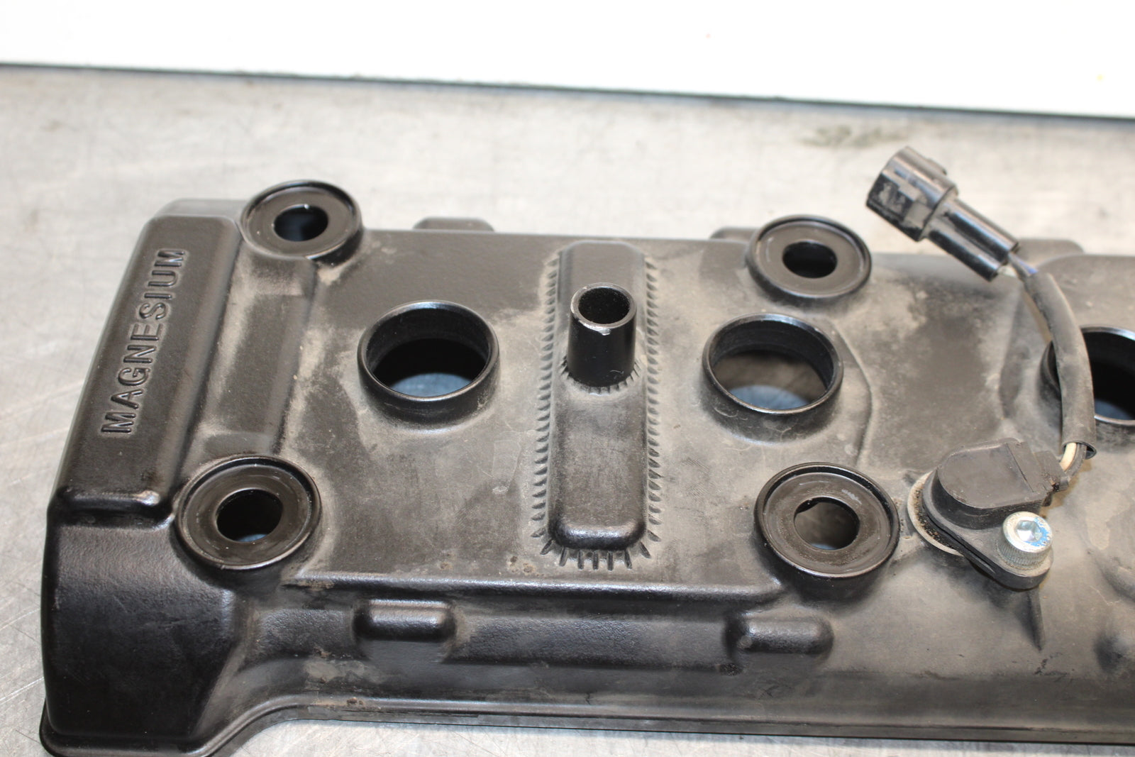 08-10 SUZUKI GSXR750 ENGINE TOP END CYLINDER HEAD COVER BB119