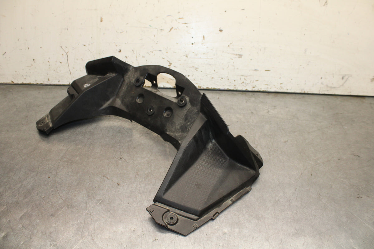 24 KAWASAKI NINJA 500 ABS FRONT UPPER INNER GAUGE COWL FAIRING/ W USB BB744