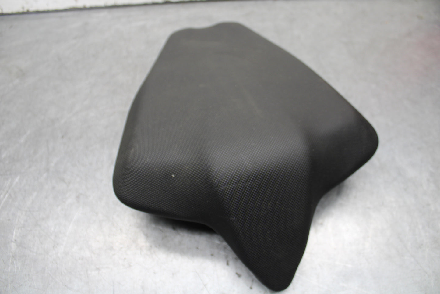 20-23 APRILIA RS660 REAR BACK PASSENGER TANDEM SEAT PAD SADDLE PILLION  BB667