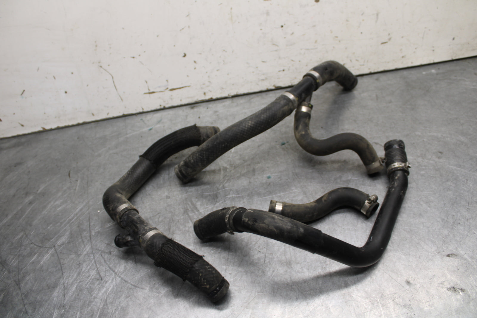 17-21 HONDA CBR1000RR SP RADIATOR HOSES ENGINE COOLANT WATER HOSE SET BB681