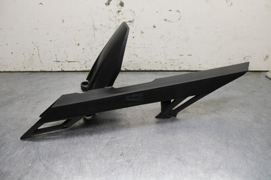 17-24 KTM 390 DUKE REAR BACK WHEEL TIRE HUGGER FENDER BB734