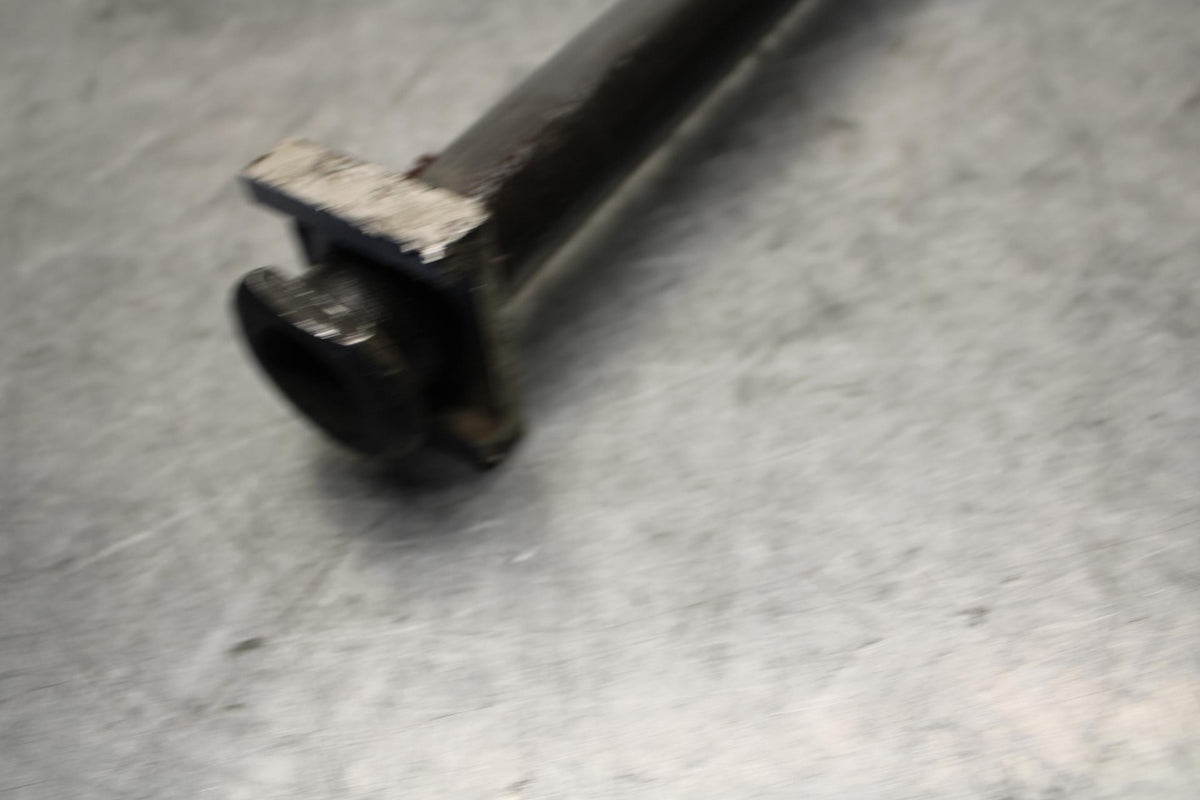1998 Yamaha YZF R1 REAR AXLE BACK WHEEL RIM PIVOT BOLT AXEL 4XV-25381-00-00 BB53
