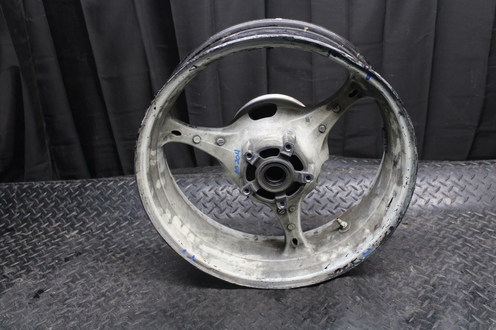 08-09 SUZUKI GSXR600 REAR WHEEL BACK RIM  BB204