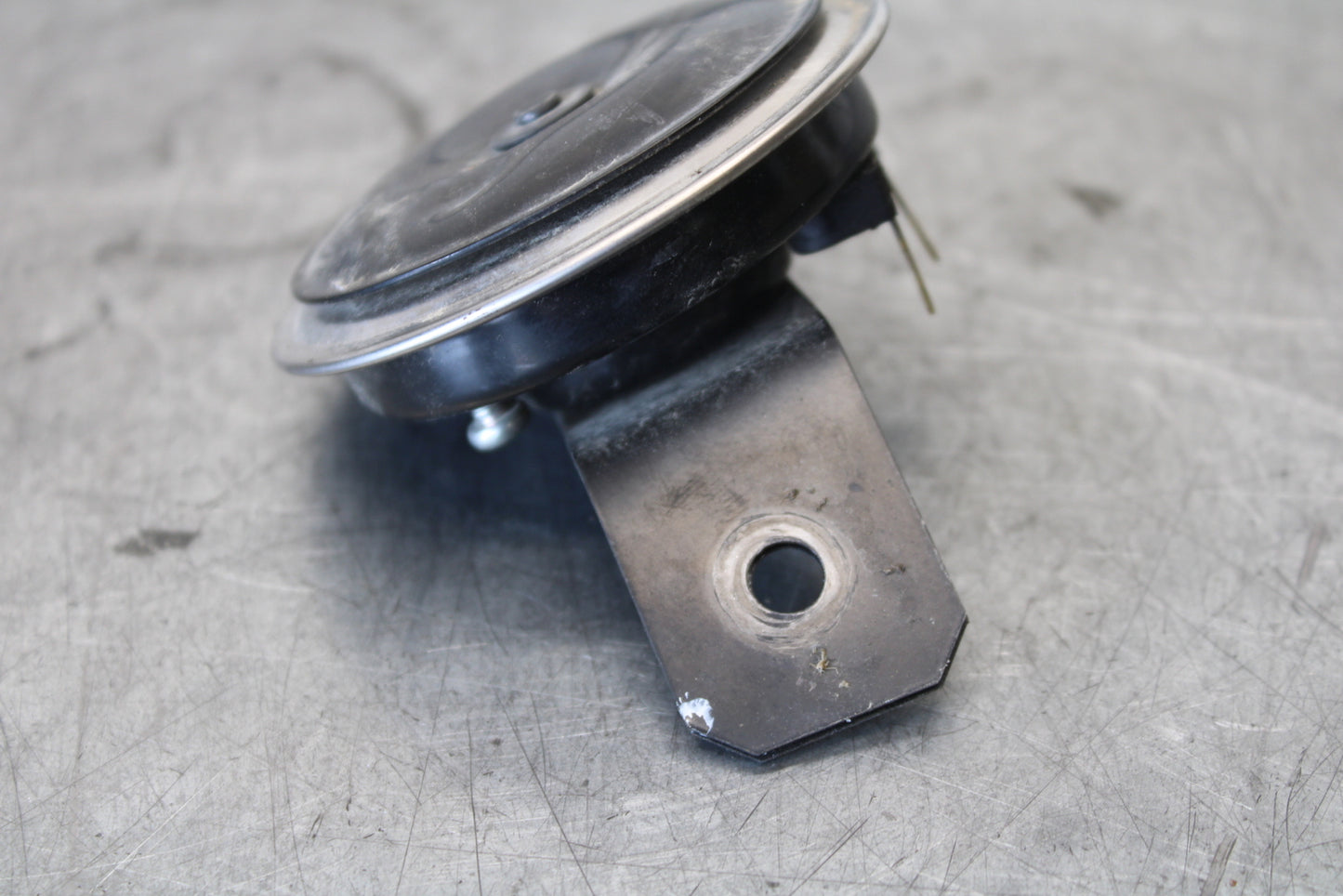 18-23 KAWASAKI NINJA 400 HORN SIGNAL  BB679