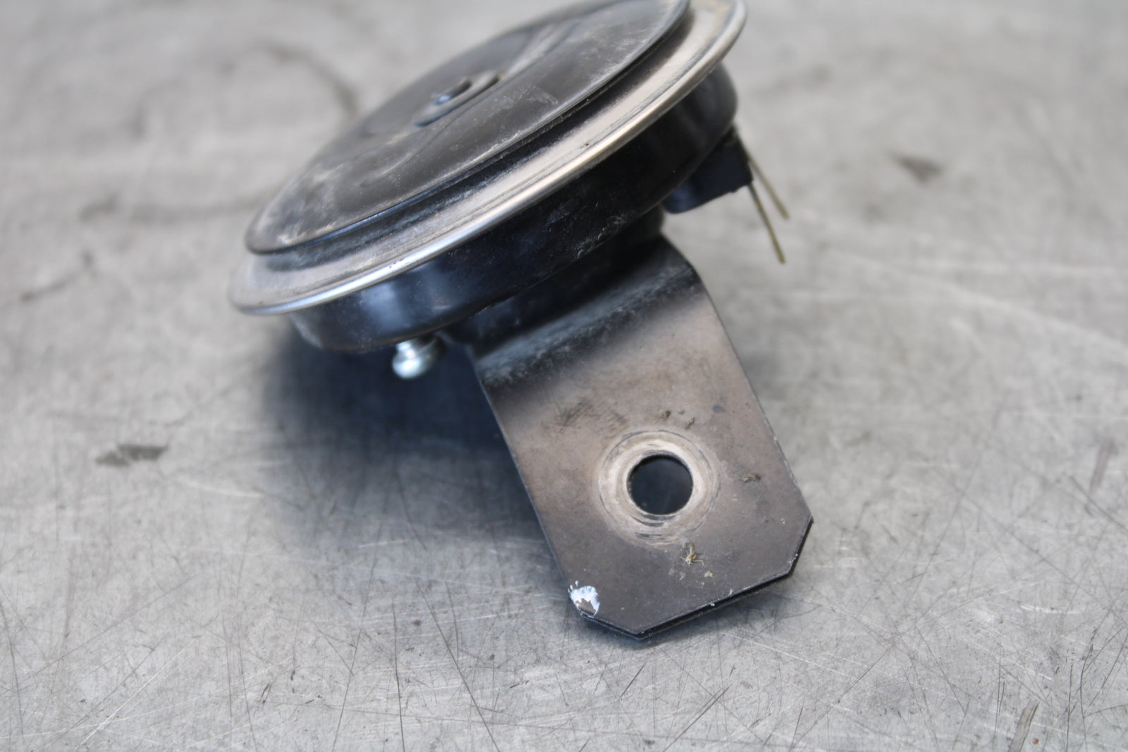 18-23 KAWASAKI NINJA 400 HORN SIGNAL  BB679