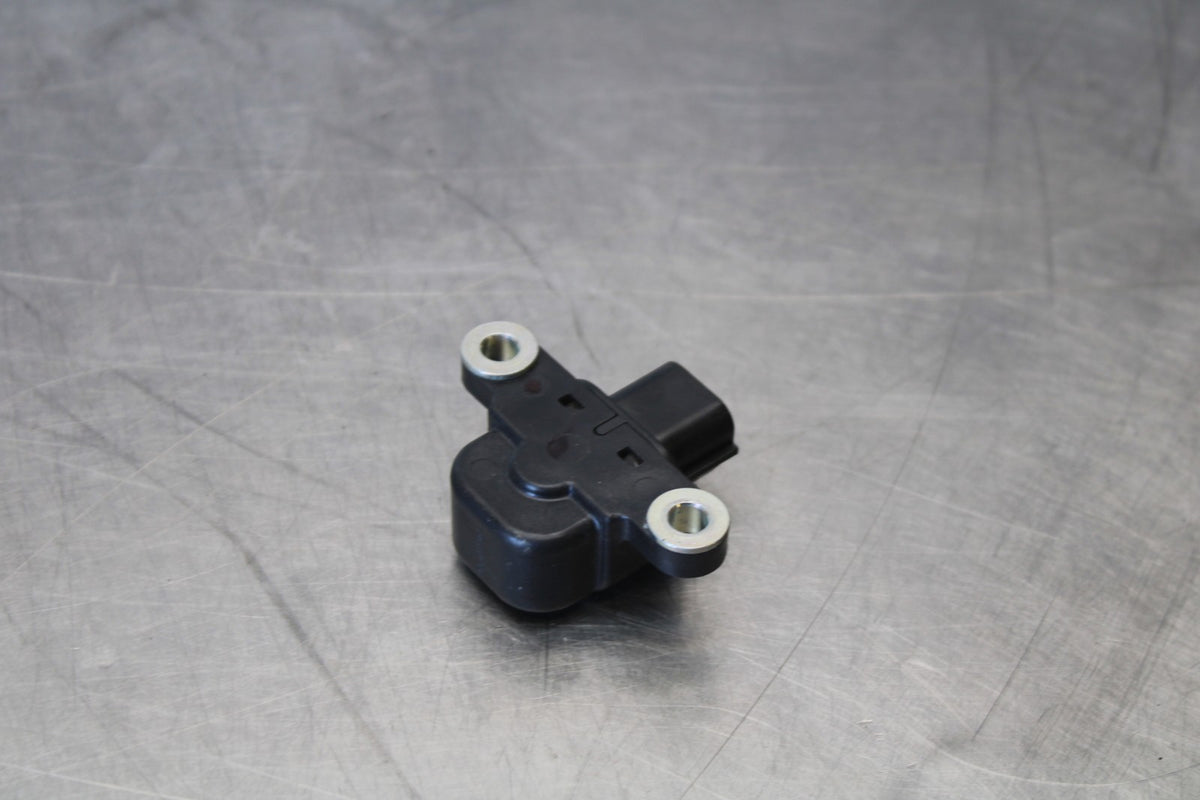 24-25 KAWASAKI NINJA 500 ABS TIP OVER BANK ANGLE CRASH SENSOR SWITCH  BB899