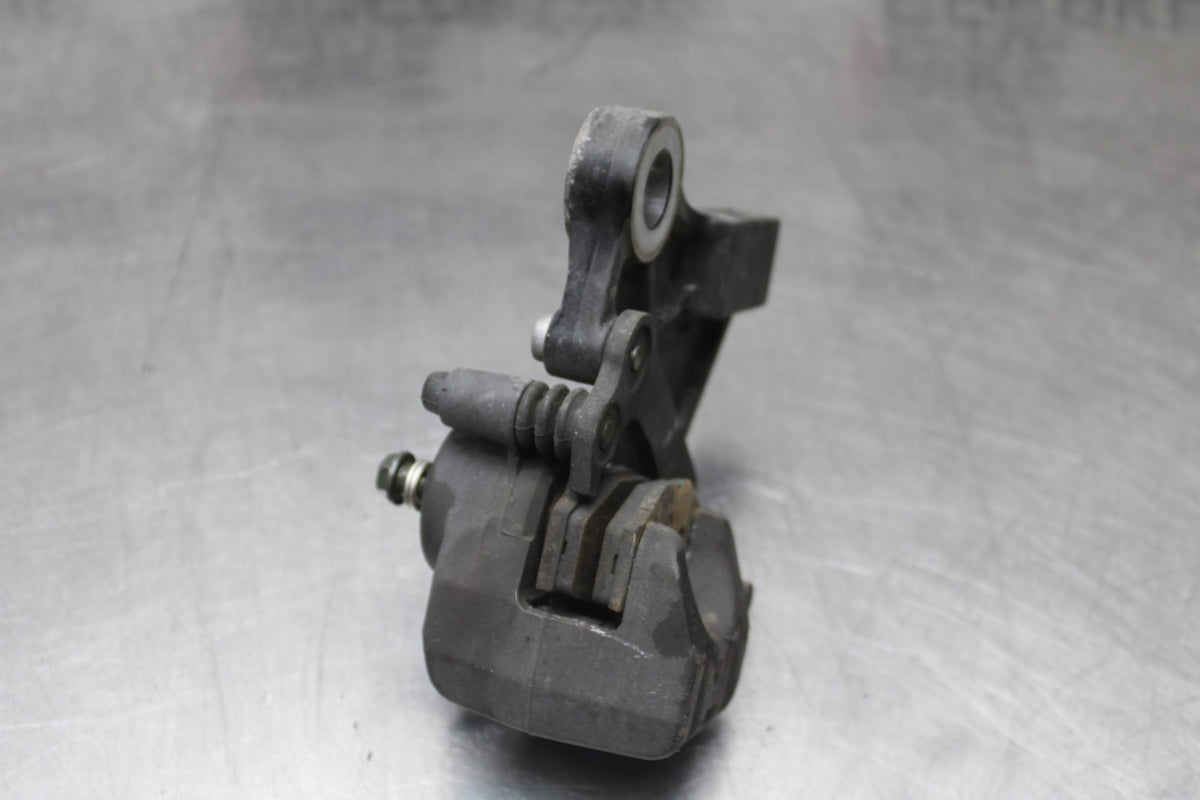 06 KAWASAKI NINJA 650 EX650 REAR BACK BRAKE CALIPER W MOUNT BRACKET BB823