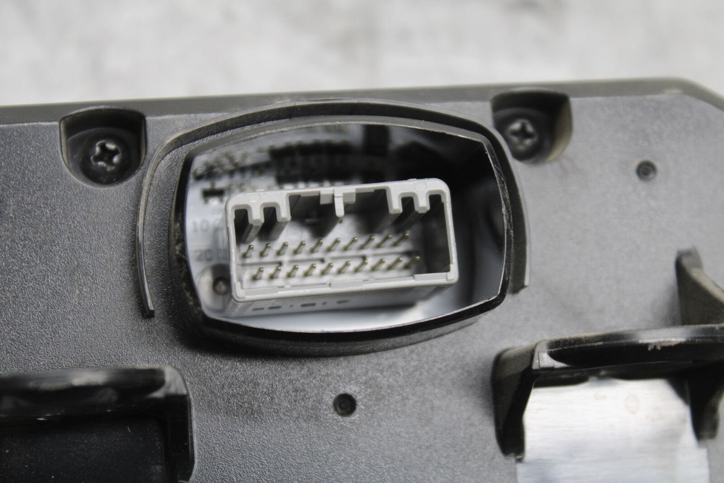 18-24 KAWASAKI NINJA 650 SPEEDO TACH GAUGES DISPLAY CLUSTER SPEEDOMETER BB725