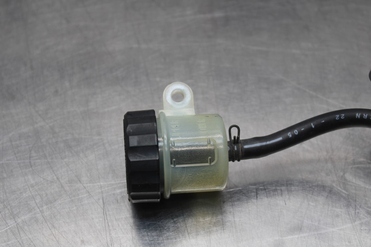 05 YAMAHA YZF R6 REAR BACK BRAKE MASTER CYLINDER W RESERVOIR BB814
