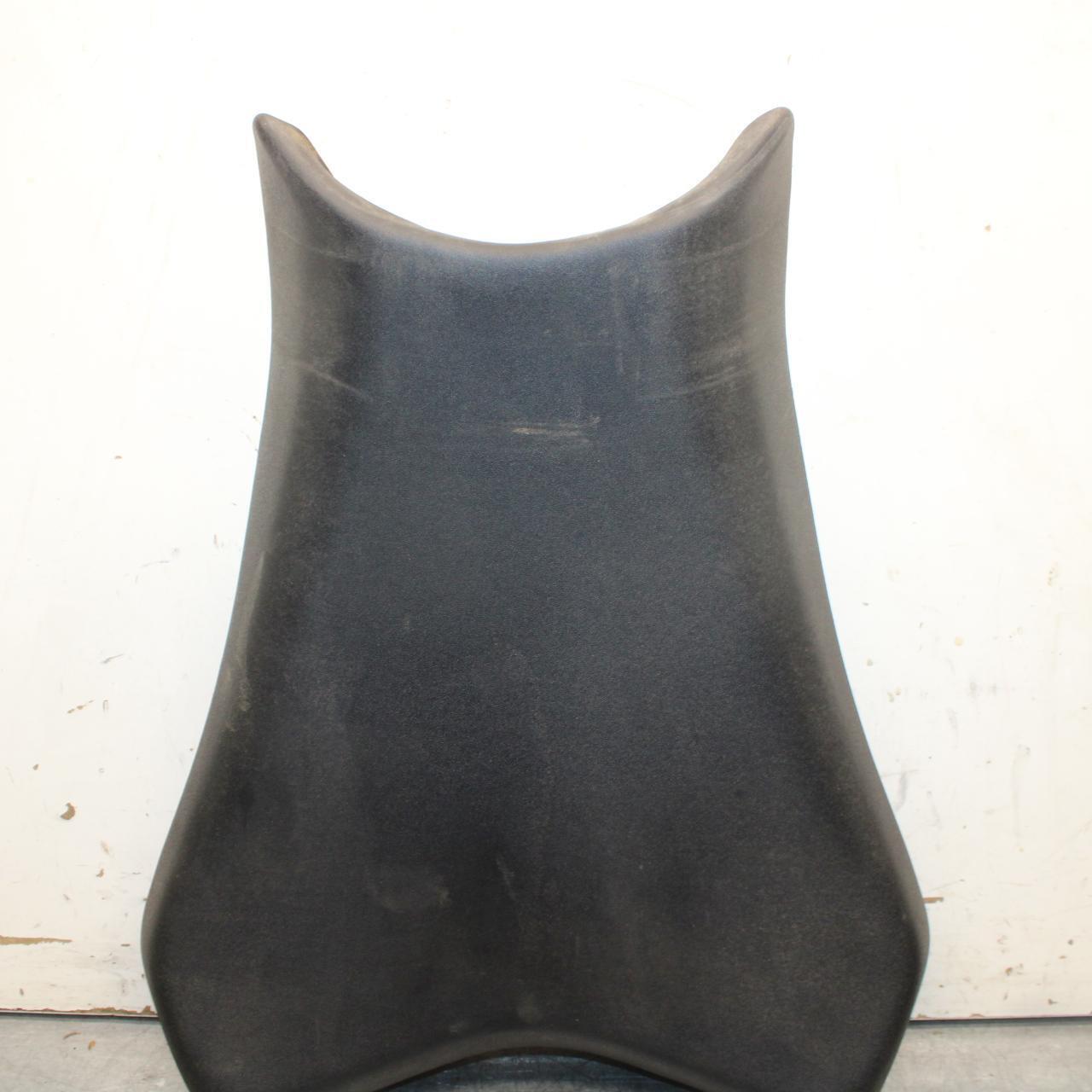 21 KAWASAKI NINJA ZX6R FRONT DRIVERS SEAT PAD SADDLE PILLION 53066-0606-MA BB647