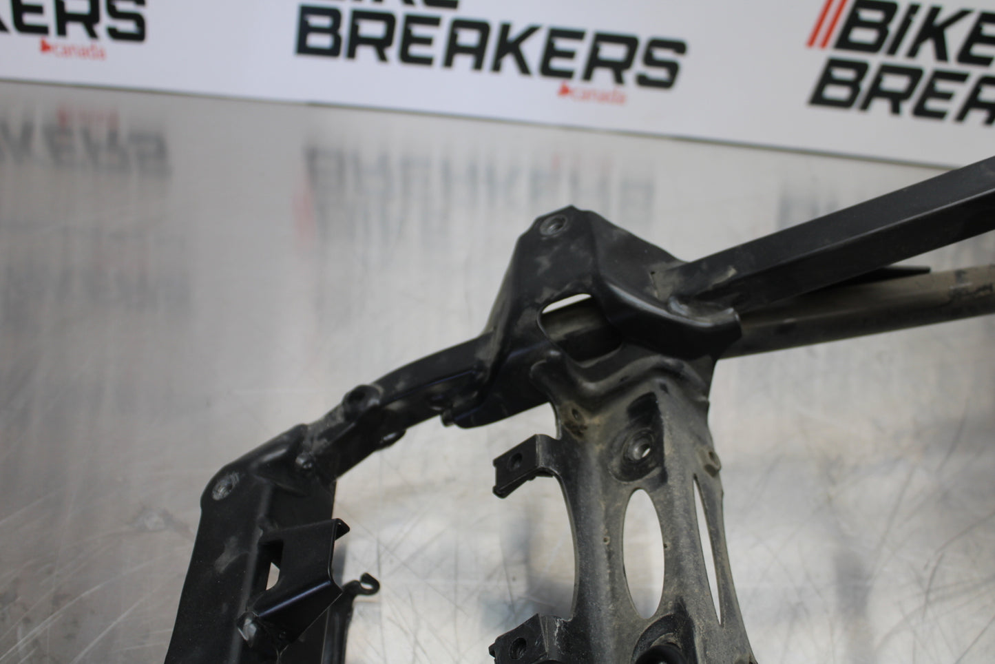 06-12 BMW F800ST REAR SUBFRAME BACK SUB FRAME BB144