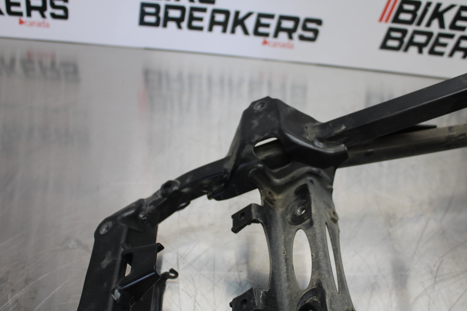 06-12 BMW F800ST REAR SUBFRAME BACK SUB FRAME BB144