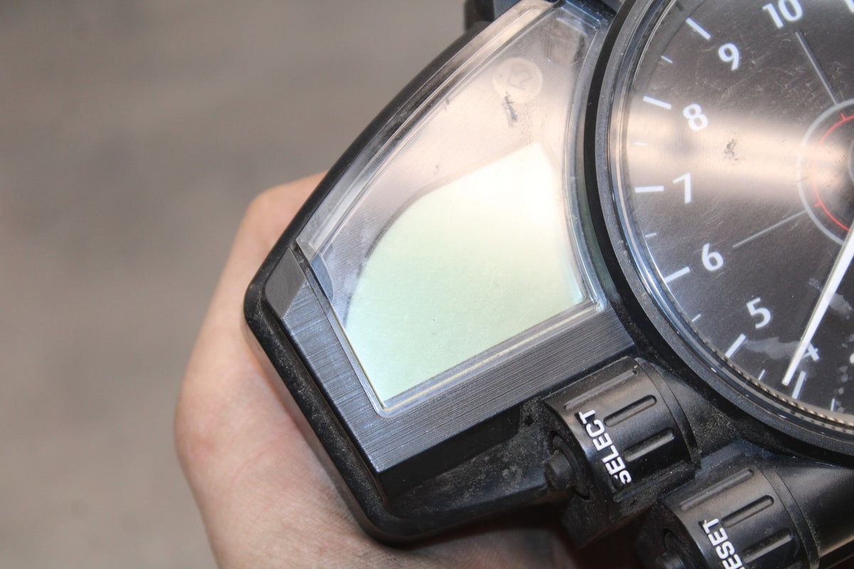 07 YAMAHA YZF R1 25201KM SPEEDO GAUGES CLUSTER SPEEDOMETER TACHOMETER BB826