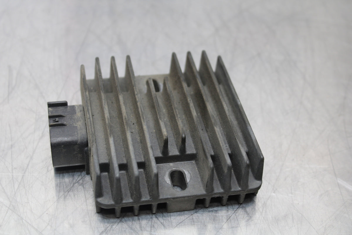07 KAWASAKI Z1000 RECTIFIER VOLTAGE REGULATOR BB148