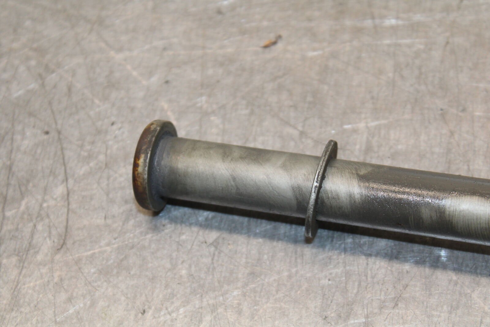 04-12 HONDA ST1300A REAR AXLE BACK WHEEL RIM PIVOT BOLT AXEL BB669