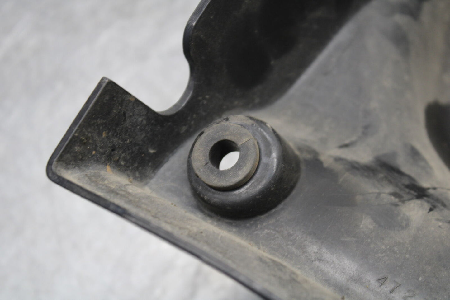 05-06 SUZUKI BOULEVARD M50 FRAME COVER 47351-41F00-019 47351-41F01-019 BB671