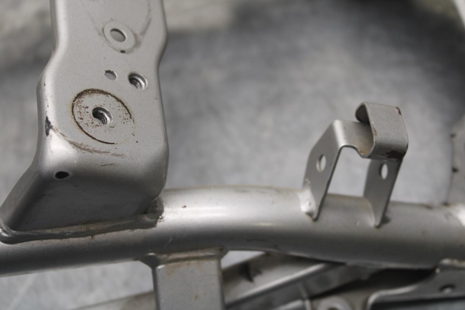 2003 Suzuki SV1000S REAR BACK TAIL SUBFRAME SUB FRAME BB85