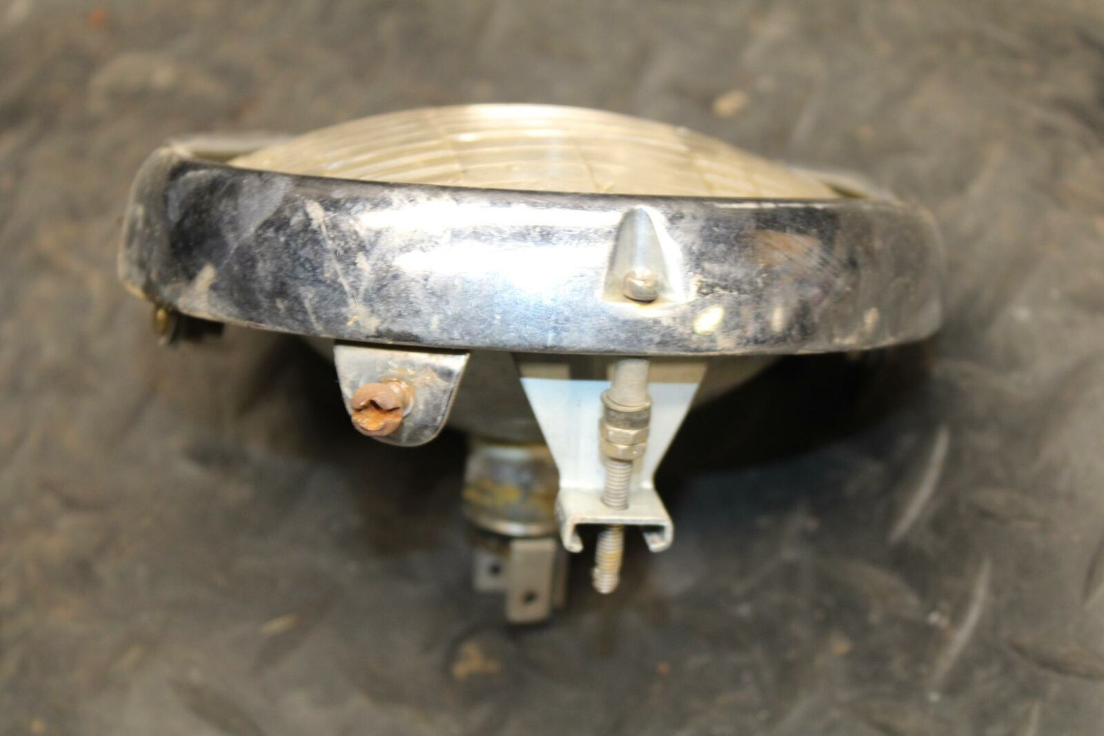 71 YAMAHA L5 HEADLIGHT  BB230