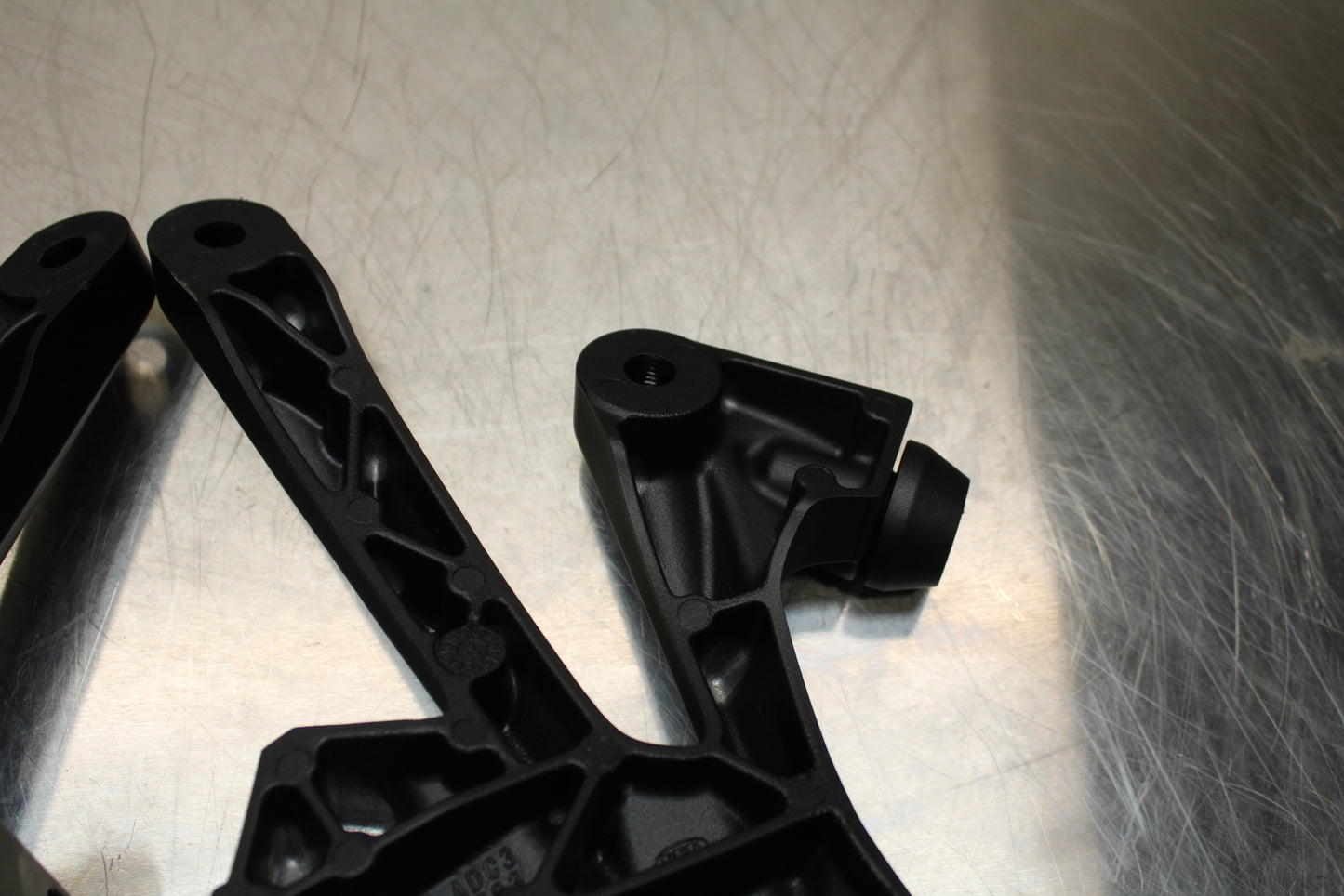 23-24 KAWASAKI NINJA ZX14R NEW!! REAR BACK PASSENGER PEG SET PAIR BB141