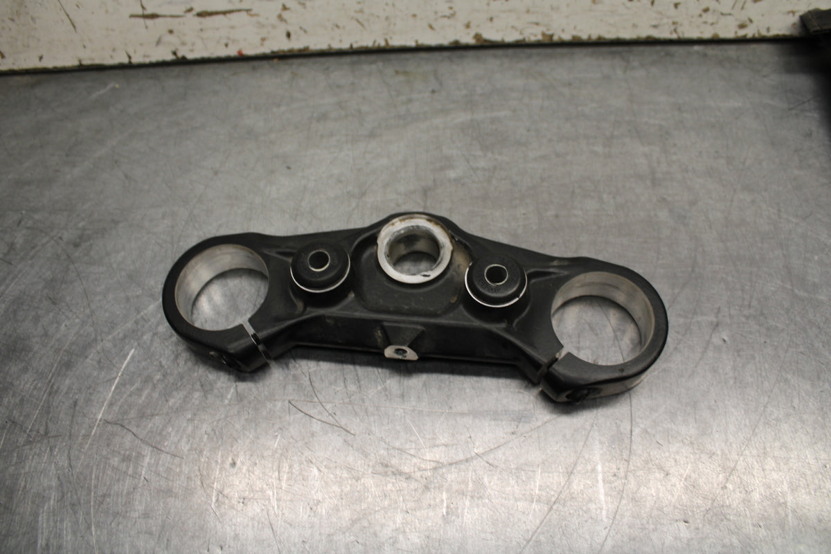 17-24 KTM 390 DUKE FORKS UPPER TRIPLE TREE CLAMP BB734