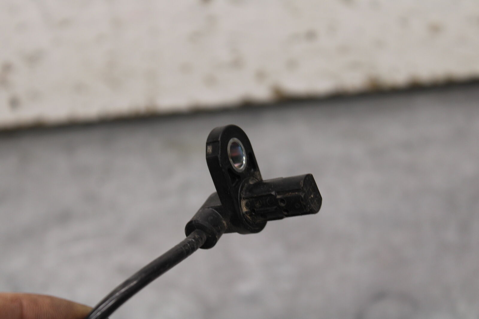 19-24 YAMAHA R3 FRONT ABS BRAKE SENSOR BB736